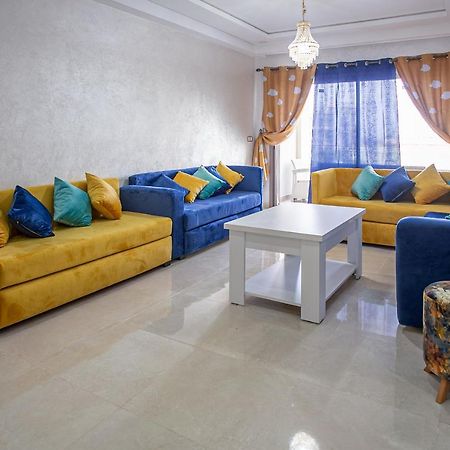 Magnifiques Appartements De Vacances Бузника Екстериор снимка