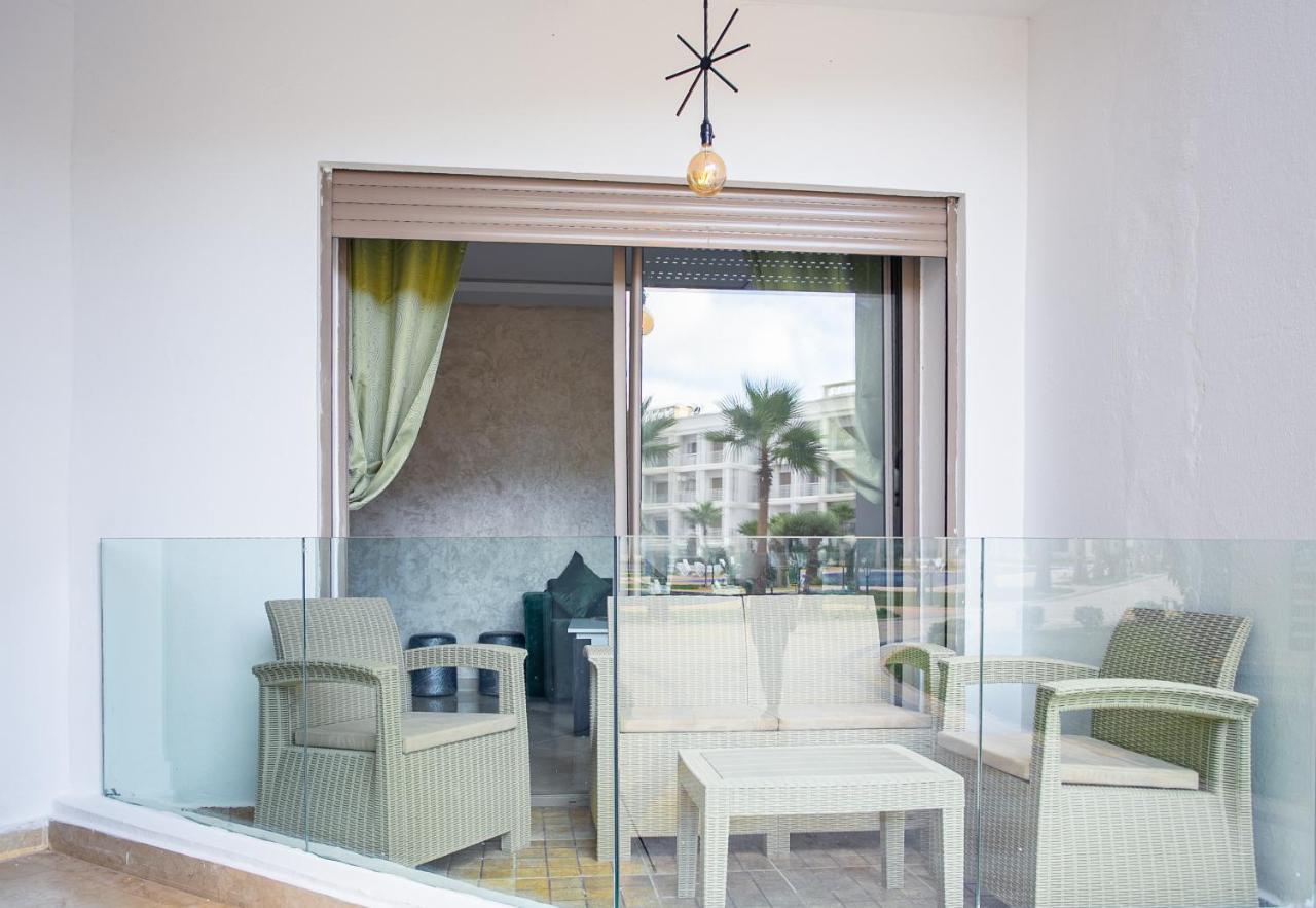 Magnifiques Appartements De Vacances Бузника Екстериор снимка