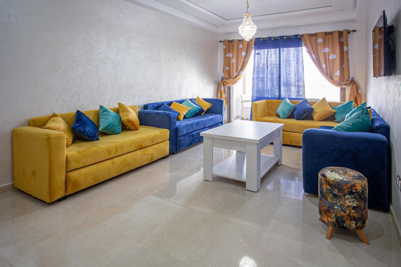 Magnifiques Appartements De Vacances Бузника Екстериор снимка