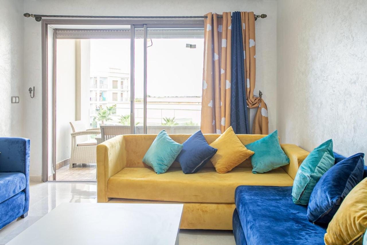 Magnifiques Appartements De Vacances Бузника Екстериор снимка