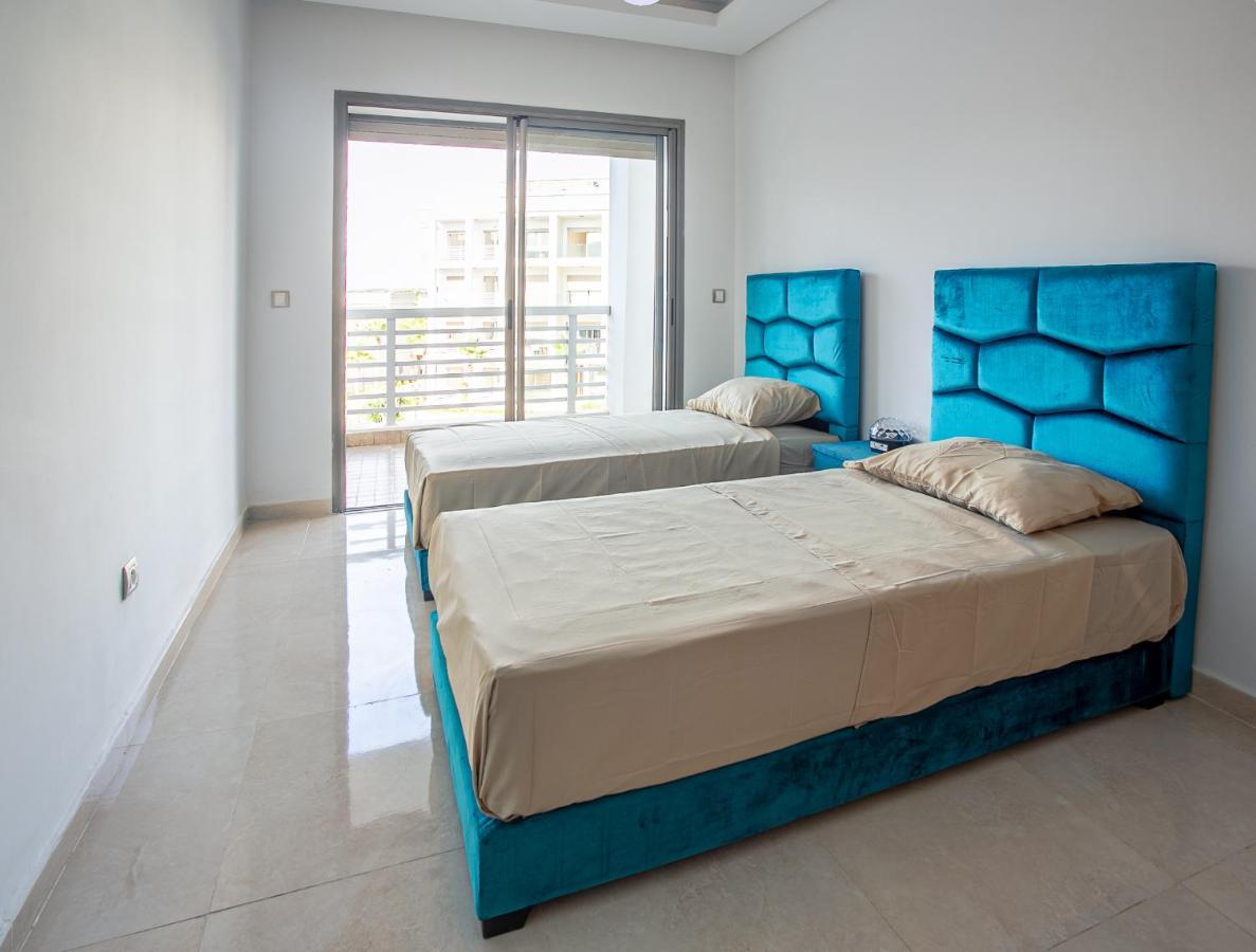 Magnifiques Appartements De Vacances Бузника Екстериор снимка