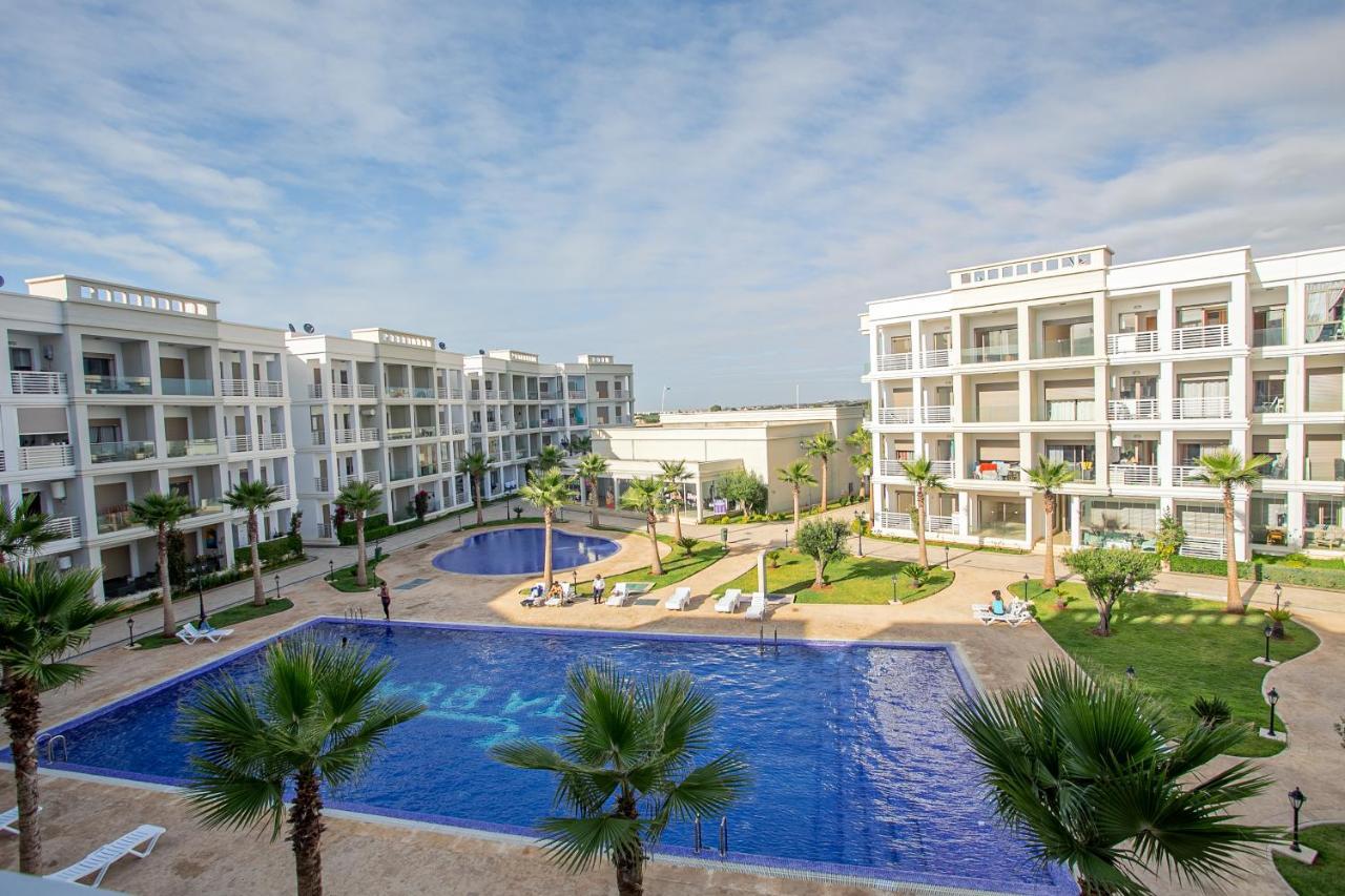 Magnifiques Appartements De Vacances Бузника Екстериор снимка